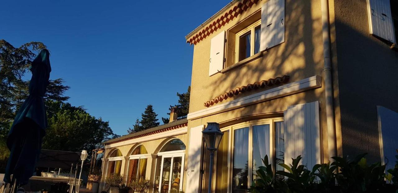 Bed and Breakfast Tikazéla - Domaine Ombre et Lumière Saint-Jean-de-Muzols Exterior foto